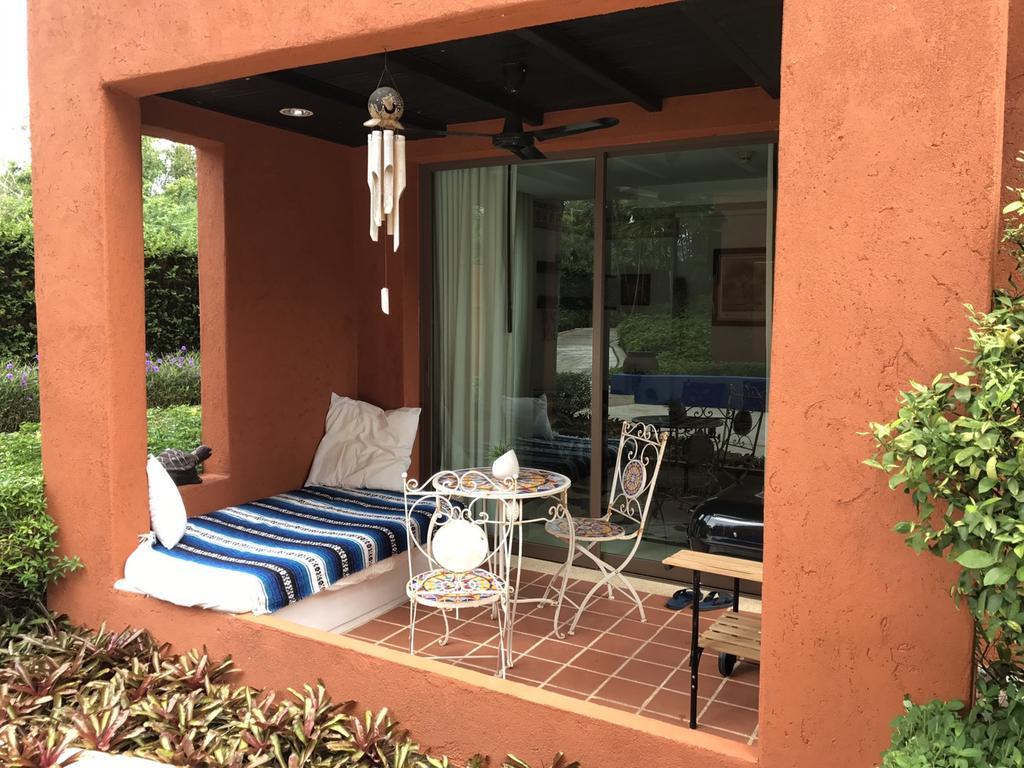 Mexican Beachfront Condo Khao Tao Εξωτερικό φωτογραφία